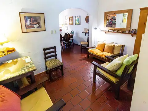 Casa en Venta con 1 cochera