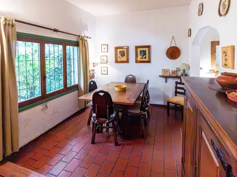 Casa en Venta con 1 cochera