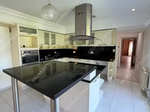 Casa en Venta en Grand Bell, USD 700.000