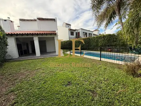 Casa en Venta al Este