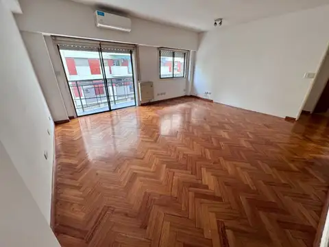 Alquiler Villa Crespo 2 Ambientes, balcon corrido