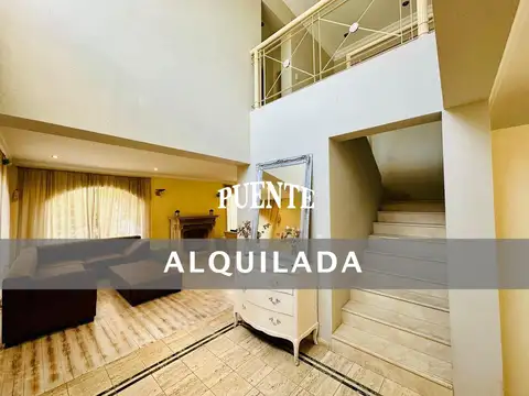 Casa en Alquiler de 3 dormitorios