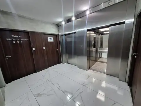 Avenida Adolfo Alsina 500, Piso 7