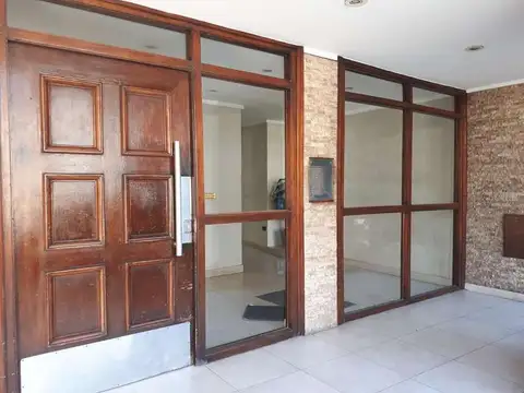 Doctor Juan Felipe Aranguren 1200, Piso 8