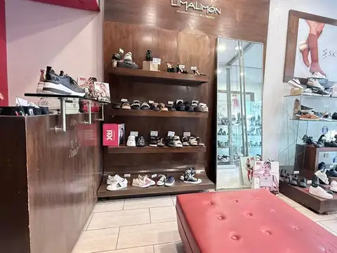 Local en Venta 49 años