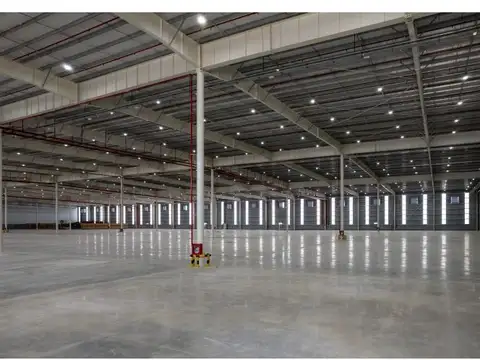 Galpon en Alquiler 200  mts Frente