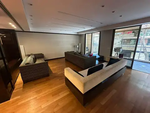 Departamento en Venta de 6 ambientes