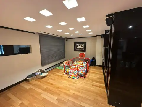 Departamento en Venta en Flores, USD 770.000