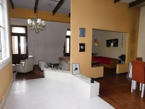 Santiago del Estero 100, Piso 5