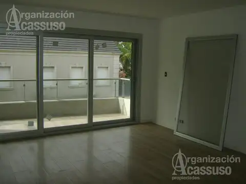 Departamento en Alquiler con 1 cocheras