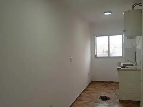 32 e/ 163 y 164 al 100