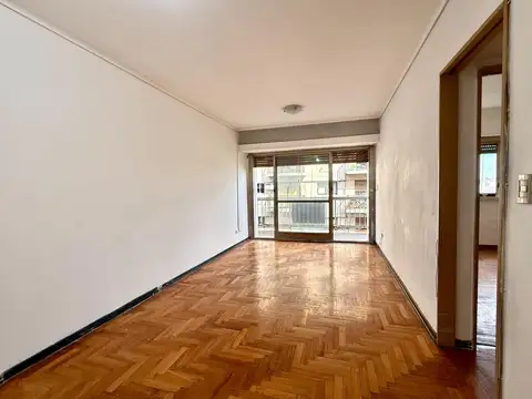 San Nicolás 400, Piso 4