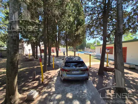 Casa 3 ambientes sobre lote de 1244m2 con pileta y quincho en venta - Ranelagh