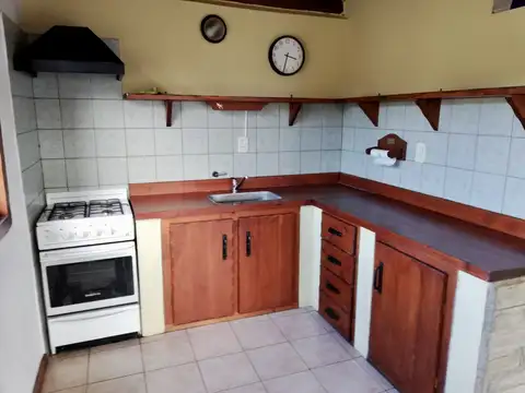 Casa en Alquiler con 1 cochera