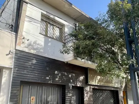 Av Patria 1300