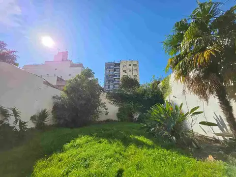 VENTA DEPARTAMENTO 6 AMBIENTES FLORES TRES PATIOS