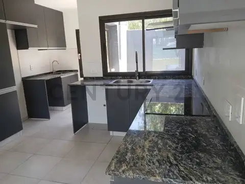 Venta Casa a estrenar en Luján de Cuyo