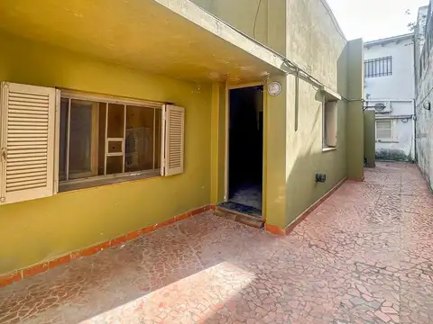 Casa en Venta en Alberdi, USD 43.000