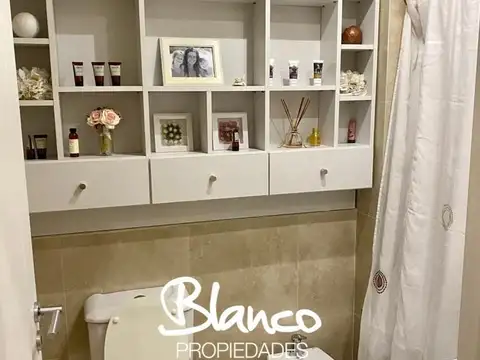 Departamento en Alquiler con 1 cocheras