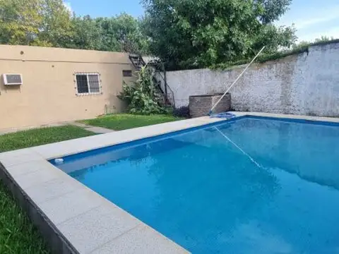 Casa en Venta en Fisherton Este, Rosario