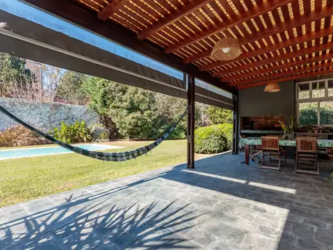 Venta de casa en Funes 3 dormitorios