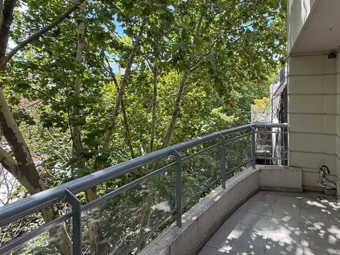 RECOLETA - ALQUILER Duplex – DE CATEGORÍA  antigüedad 12 año