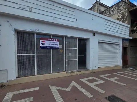 Avenida Leandro N. Alem 800