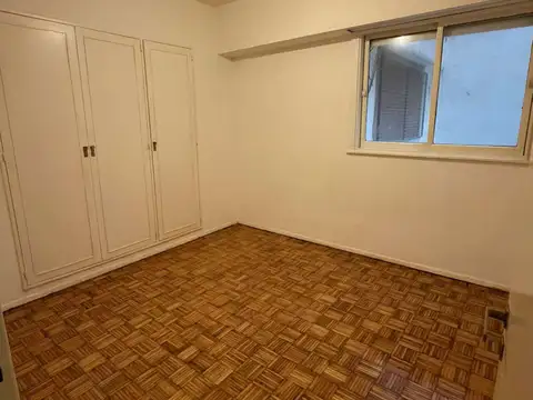 ALQ. 2 AMBIENTES. MUY BUENA UBICACIÓN