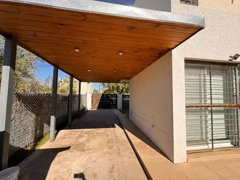 Casa en Alquiler en Roldan, $ 1.200.000