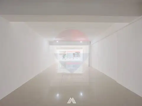 ALQUILER LOCAL COMERCIAL SOBRE 18 DE JULIO, CORDÓN
