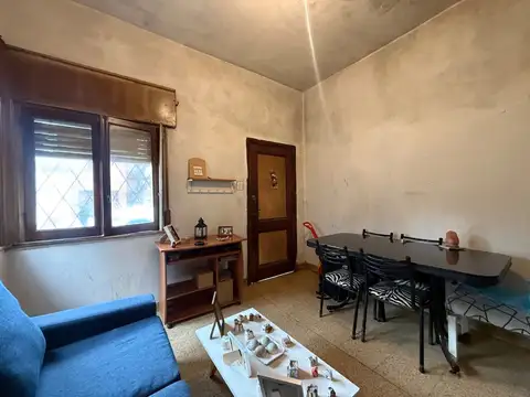 Depto Tipo Casa en Venta 41 años