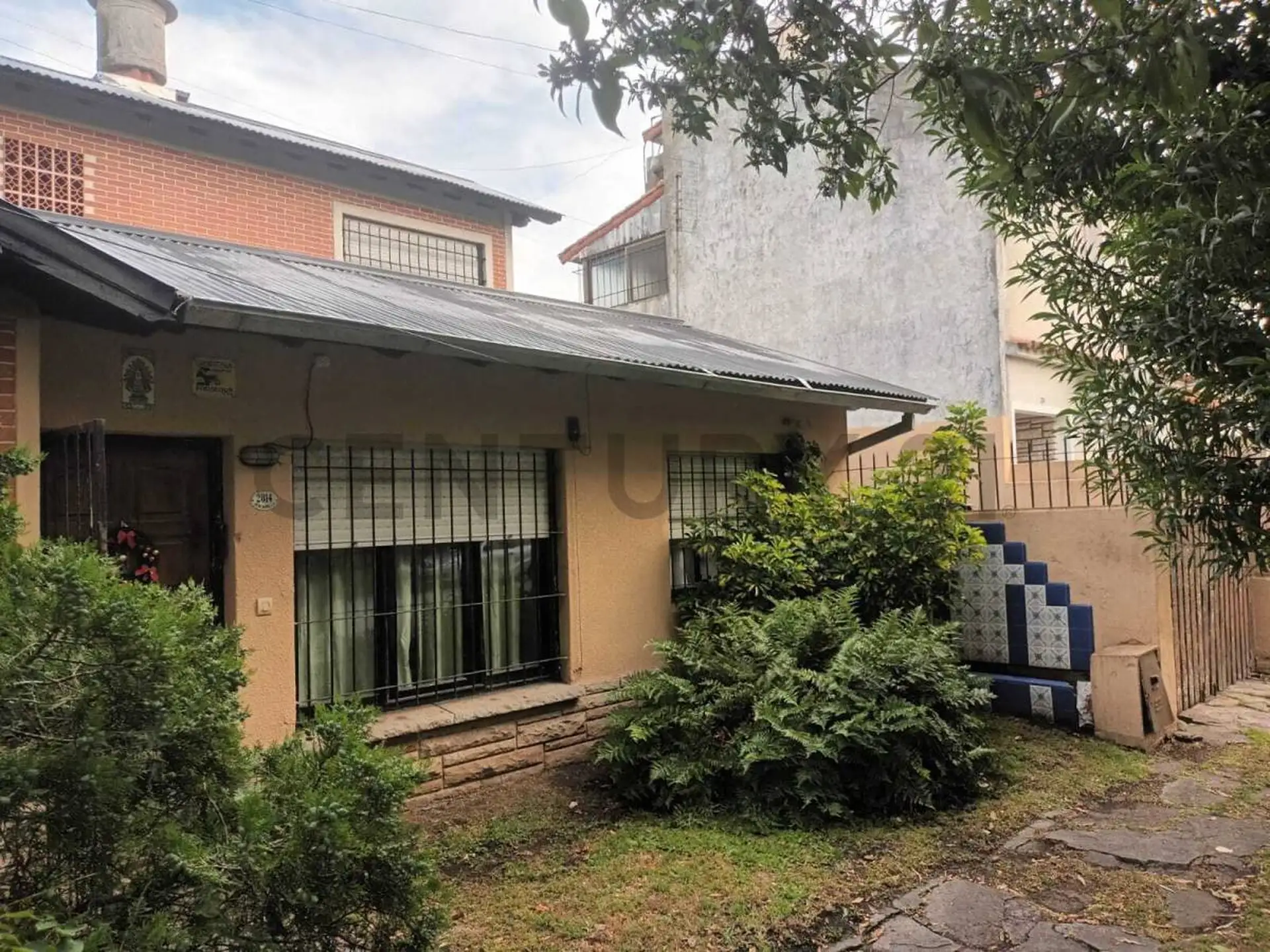 Venta Ph 4 ambientes en Punta Mogotes (a reciclar)