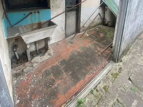 Depto Tipo Casa en Venta al Este