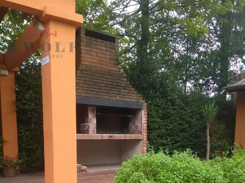 Casa 4 ambientes con 3 baños