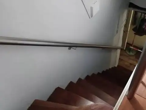 Depto Tipo Casa en Venta en Caballito, USD 115.000