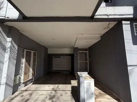 CERASO 700, Piso 1