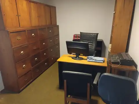 Oficina en Venta 55 años