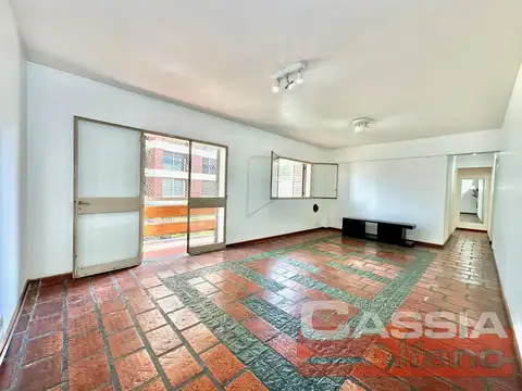 Departamento 5 ambientes con 2 baños