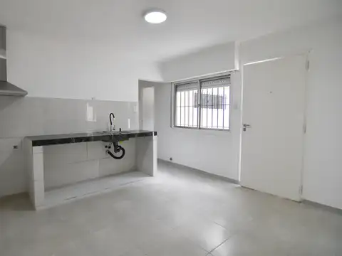 2 Propiedades en block - Martin Rodríguez y Lavalle