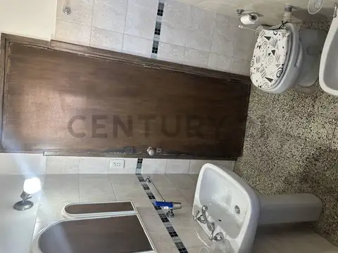 ITURRASPE 2100, Piso 0