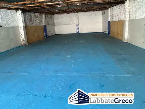 Galpon en Venta 30  mts Fondo
