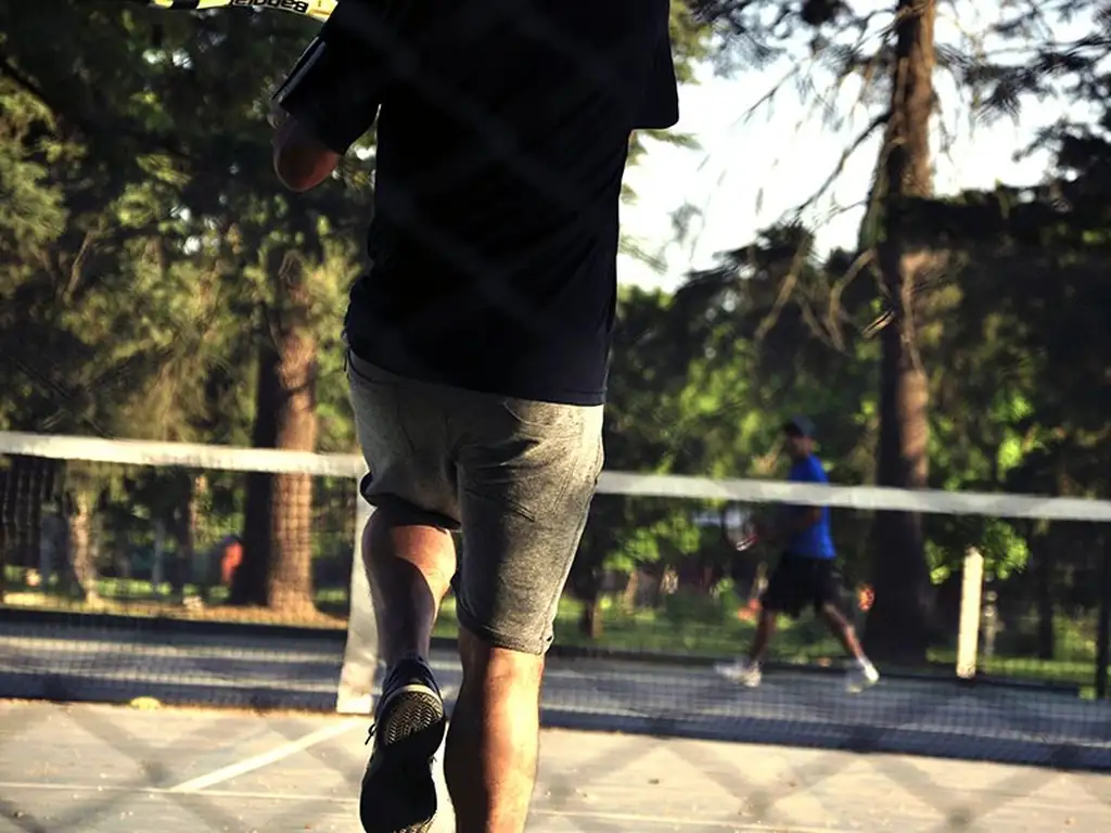 Actividades deportivas tenis en Piano Viejo