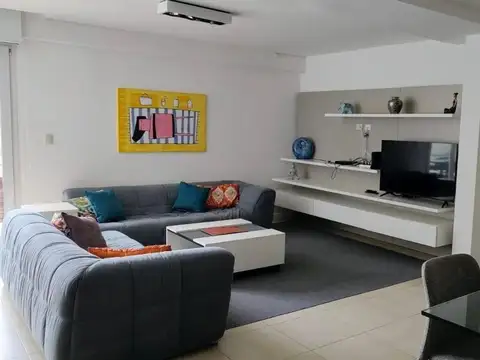 Boulevard Del Mirador 433210800 500