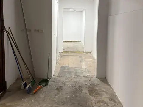 Local en Alquiler en Nuestra Señora De Lourdes, $ 2.000.000