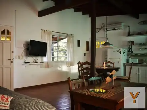 Oficina 7 ambientes con 4 baños