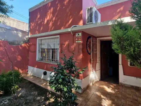 Casa en venta en Ringuelet 2 dormitorios
