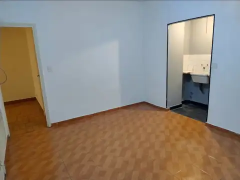 Departamento en Alquiler en Recoleta, $ 550.000