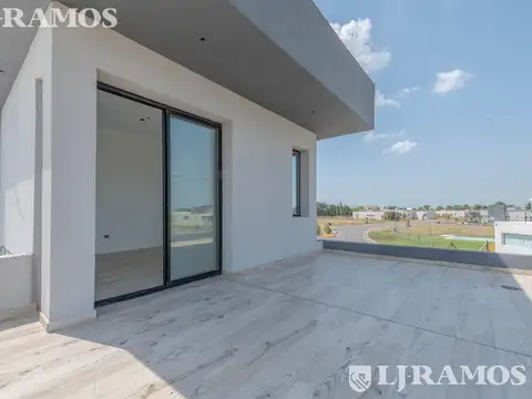 Casa en Venta al Noreste