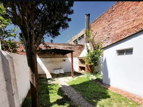 Calle 35 e/ 34 y 36 Hermosa casa en VENTA