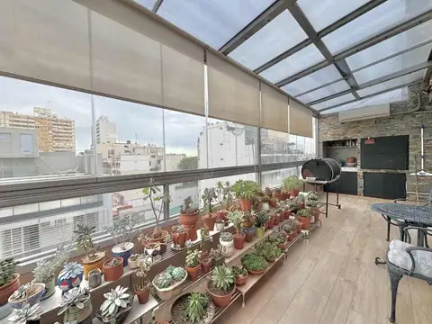 Departamento 6 ambientes con 4 baños